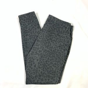 New Directions Gray Jeans 6R Skinny /Womens Gray Animal Print Jeans Size 6